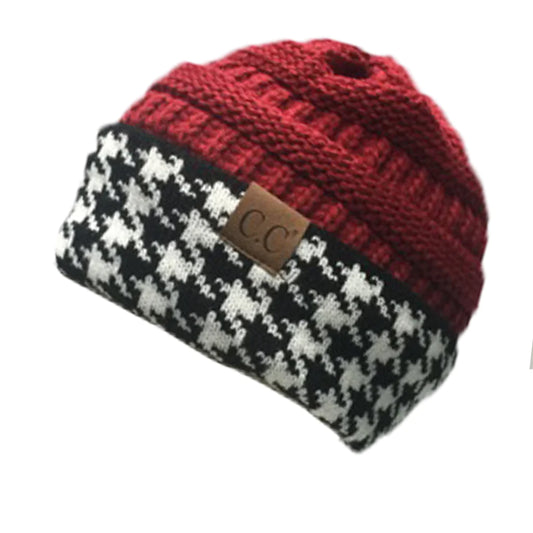 HOUNDSTOOTH CRIMSON BEANIE