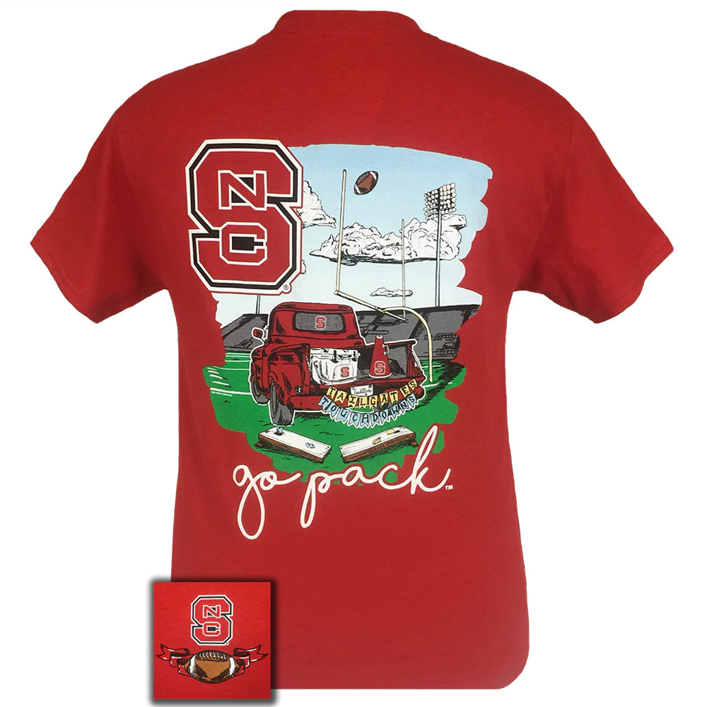 TAILGATES AND TOUCHDOWNS NORTH CAROLINA RED SHORT SLEEVE